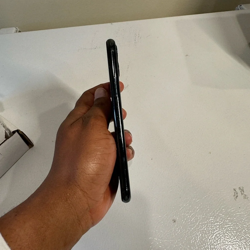 Black Smartphone iPhone 11 Pro 256gb unlocked